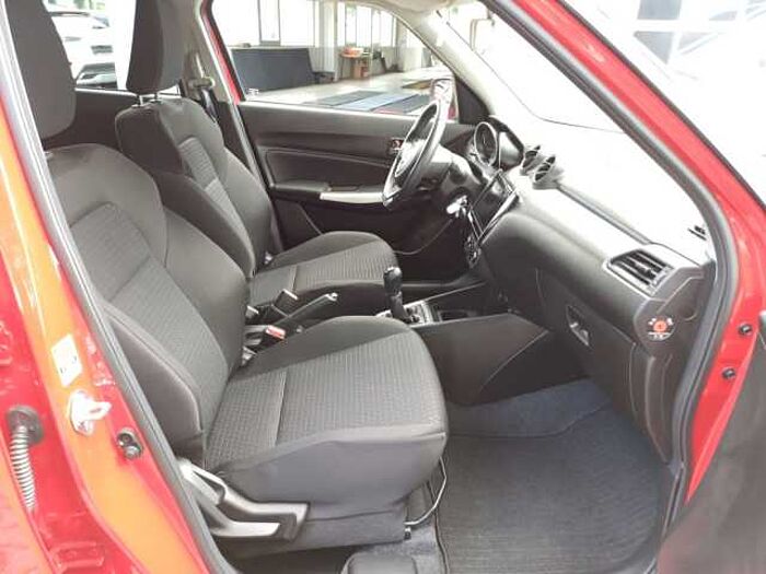 Suzuki SWIFT 1.2 COMFORT HYBRID SITZHEIZUNG + TEMPOMAT