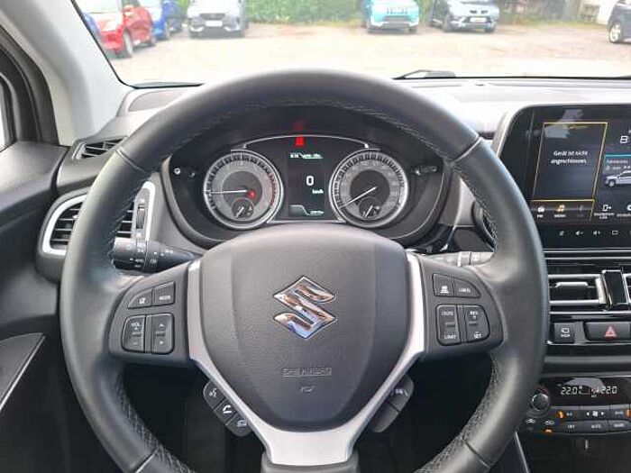 Suzuki S-CROSS 1.4 COMFORT ALLGRIP HYBRID NAVI LED PANO SX4