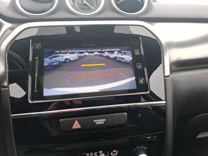 Suzuki Vitara 1.4 ALLGRIP Comfort+ NAVI LED ACC PANO