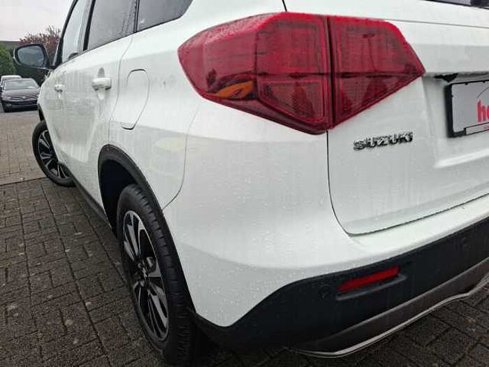 Suzuki Vitara 1.4 ALLGRIP Comfort+ NAVI LED ACC PANO
