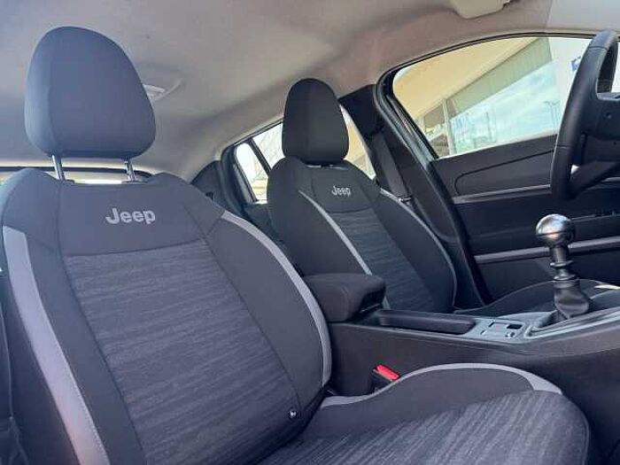 Jeep Avenger 1.2 T-GDI Longitude TEMPOMAT+LED+PDC+DAB