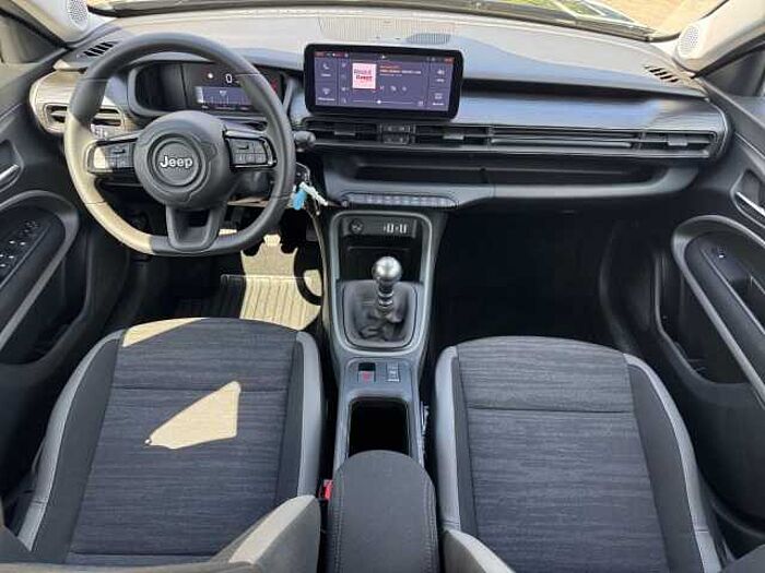 Jeep Avenger 1.2 T-GDI Longitude TEMPOMAT+LED+PDC+DAB