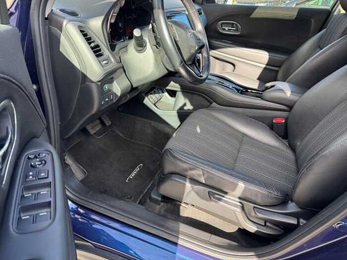 Honda HR-V 1.5 i-VTEC Executive NAVI+RÜCKFAHRKAMERA+PDC