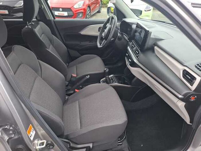 Suzuki Swift 1.2 Dualjet 61 kW Comfort+ ACC+LED+Navi+LM