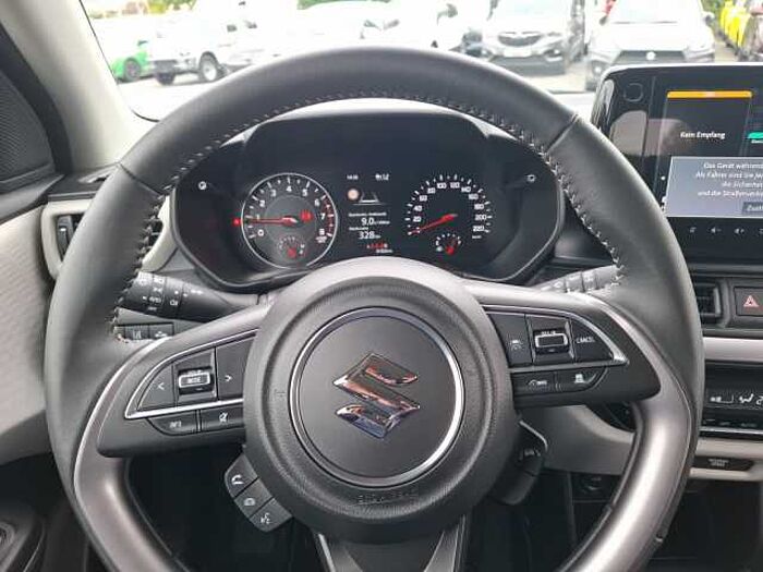 Suzuki Swift 1.2 Dualjet 61 kW Comfort+ ACC+LED+Navi+LM