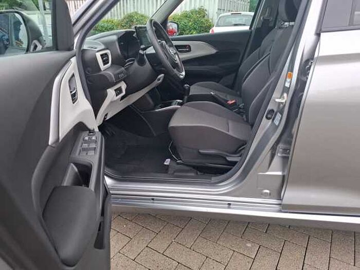 Suzuki Swift 1.2 Dualjet 61 kW Comfort+ ACC+LED+Navi+LM