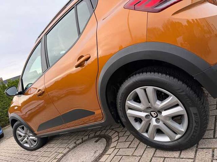 Dacia Sandero 1.0 TCe 90 CVT Stepway Comfort NAVI LED
