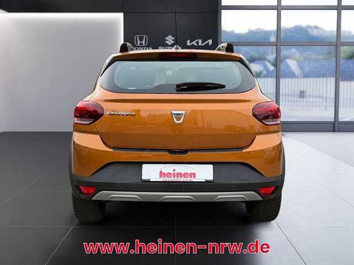 Dacia Sandero 1.0 TCe 90 CVT Stepway Comfort NAVI LED