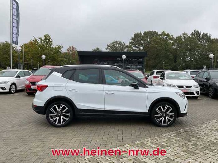 SEAT Arona FR 1.5 TSI DSG NAVI LED ACC AHK KESSY