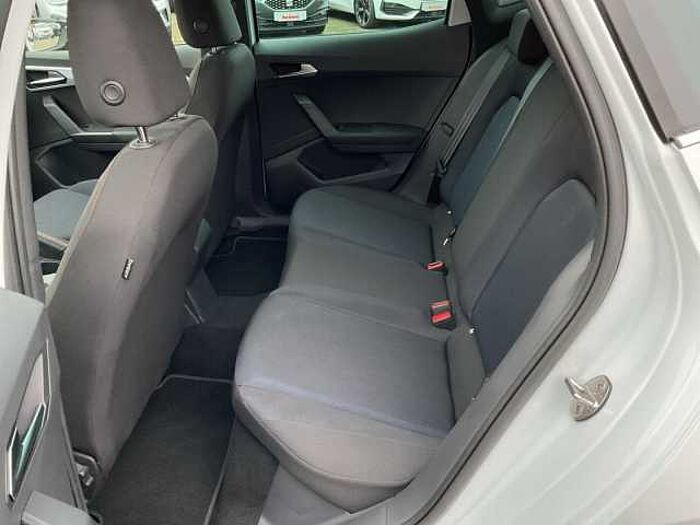 SEAT Arona FR 1.5 TSI DSG NAVI LED ACC AHK KESSY