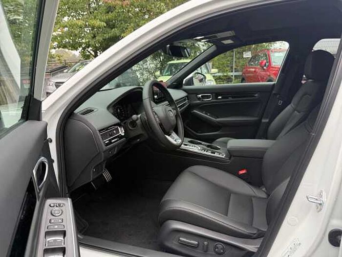 Honda Civic 2.0 e:HEV Advance PANO NAVI RÜCKFAHRKAMERA