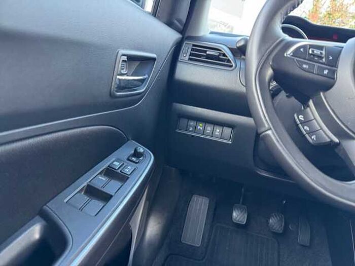 Suzuki Swift 1.2 Dualjet SHVS Comfort Plus NAVI CARPLAY Comfort+