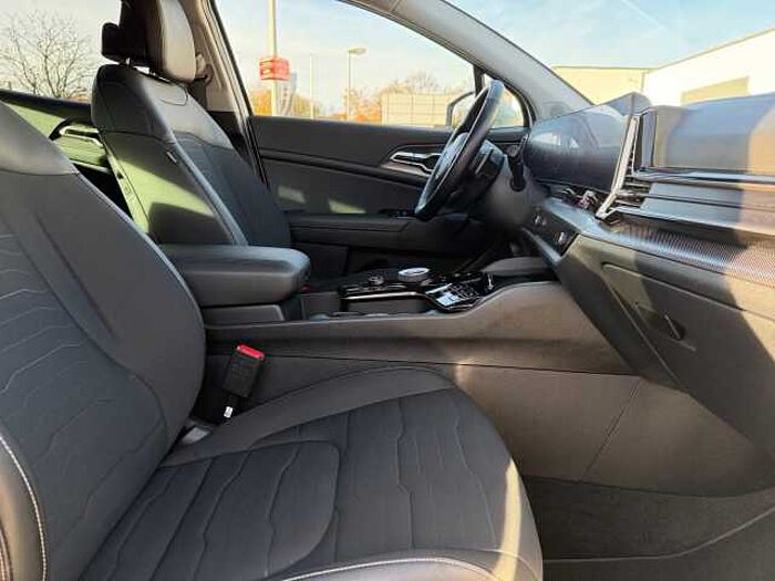 Kia Sportage 1.6 T-GDI DCT Spirit NAVI LED