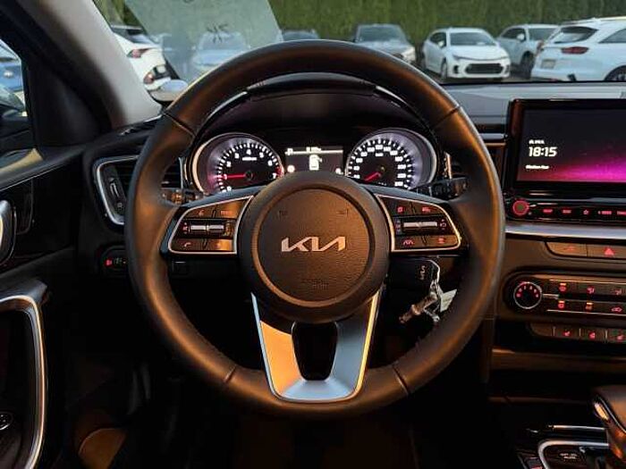 Kia ceed Sportswagon 1.5 T-GDI DCT Vision NAVI LED cee'd Sporty Wagon