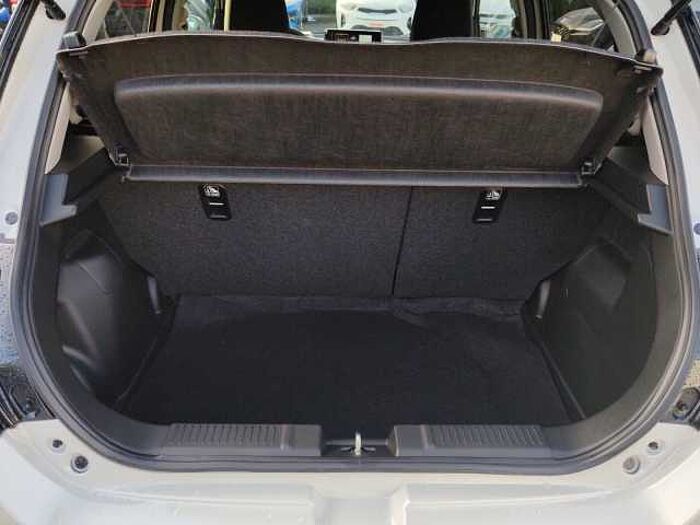 Suzuki SWIFT COMFORT ALLGRIP HYBRID PDC+LM+KAMERA Dualjet 61 kW
