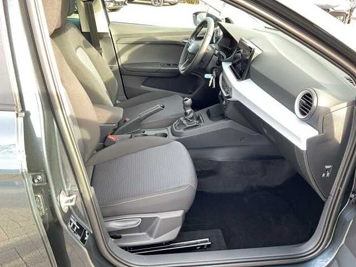 SEAT Ibiza 1.0 TSI Road Edition LED / SITZHEIZUNG