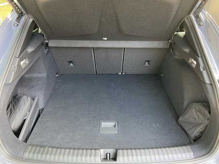 CUPRA Terramar VZ 2.0 TSI 4Drive DSG ACC MATRIX DCC