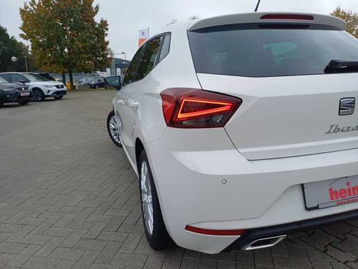 SEAT Ibiza FR 1.0 TSI DSG NAVI LED ACC 17Z