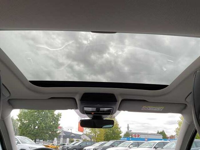 SEAT Leon 1.5 eTSI FR DSG FAHRASSISTENZ PAKET