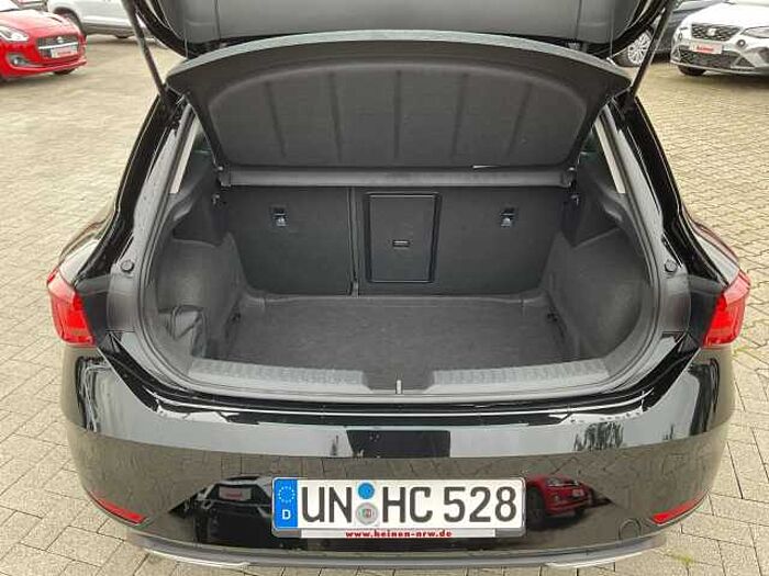 SEAT Leon 1.5 eTSI FR DSG FAHRASSISTENZ PAKET
