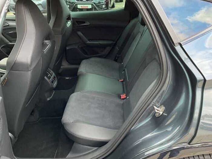 CUPRA Formentor 1.5 eTSI LICHT & SICHT PAKET / KEYLESS