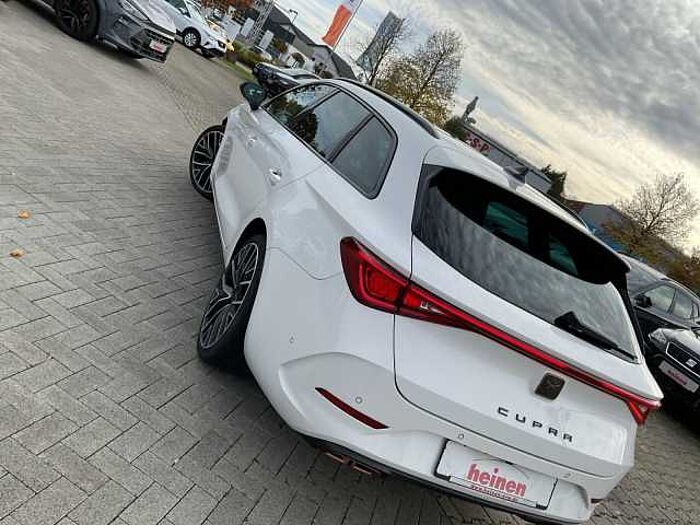 CUPRA Leon Sportstourer VZ 1.4 e-Hybrid DSG NAVI LED