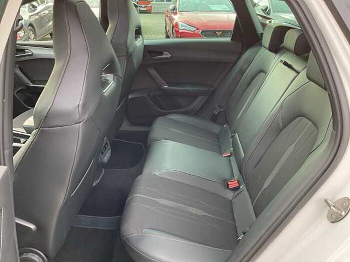 CUPRA Leon Sportstourer VZ 1.4 e-Hybrid DSG NAVI LED