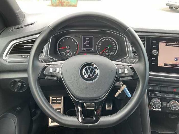 Volkswagen T-Roc 1.5 TSI DSG Sport LED+NAV+SHZ+PDC+Kamera