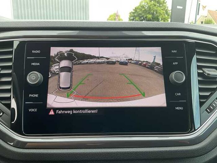 Volkswagen T-Roc 1.5 TSI DSG Sport LED+NAV+SHZ+PDC+Kamera