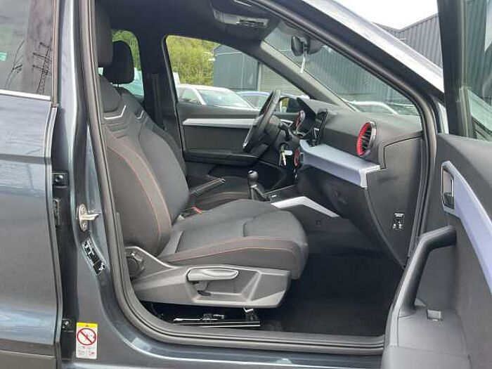 SEAT Arona 1.0 TSI FR NAVI LED WINTER