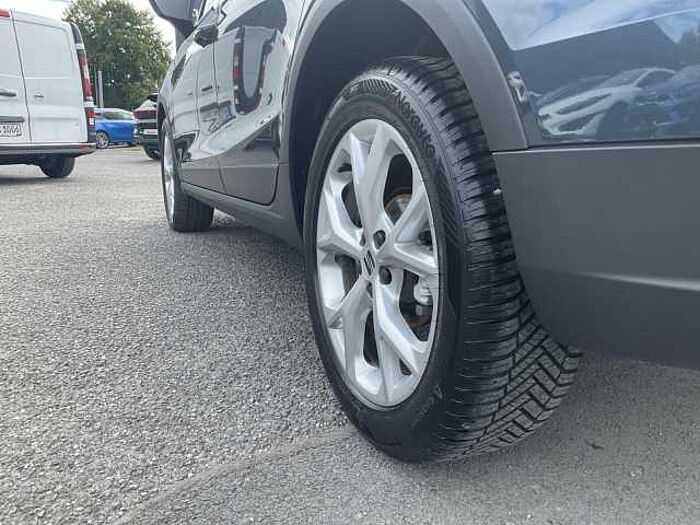 SEAT Arona 1.0 TSI FR NAVI LED WINTER