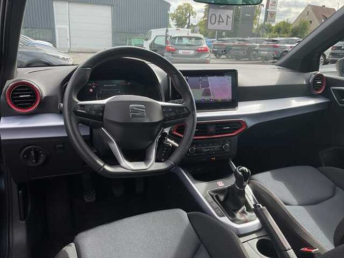 SEAT Arona 1.0 TSI FR NAVI LED WINTER