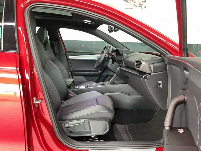 CUPRA Leon ST VZ 1.4 e-Hybrid DSG LED+NAVI+PANO+ACC+KAM