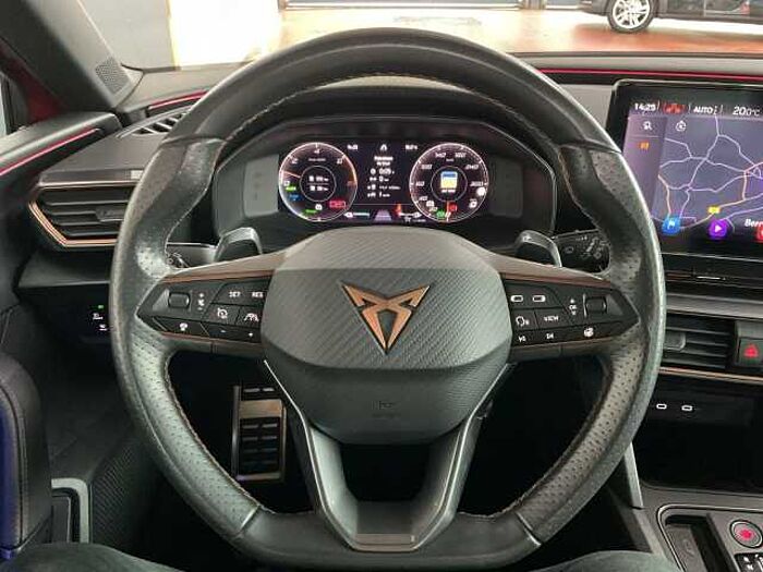 CUPRA Leon ST VZ 1.4 e-Hybrid DSG LED+NAVI+PANO+ACC+KAM