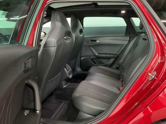 CUPRA Leon ST VZ 1.4 e-Hybrid DSG LED+NAVI+PANO+ACC+KAM