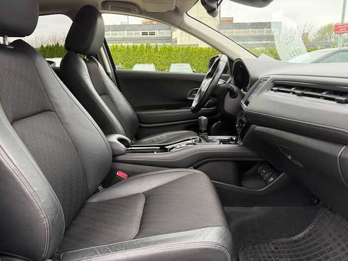 Honda HR-V 1.5 i-VTEC Executive LED+Navi+Pano+SD+SHZ