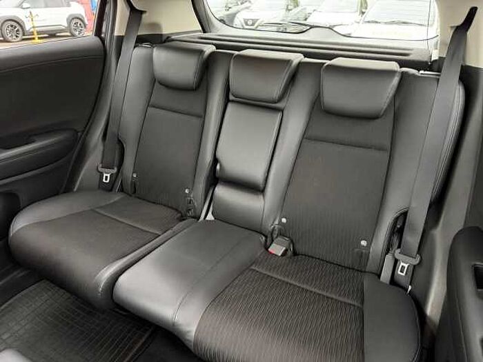 Honda HR-V 1.5 i-VTEC Executive LED+Navi+Pano+SD+SHZ