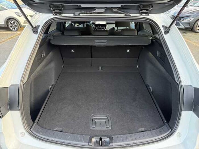 Suzuki Swace 1.8 Comfort + PLUS NAVI+RÜCKFAHRKAMERA+ACC Comfort+