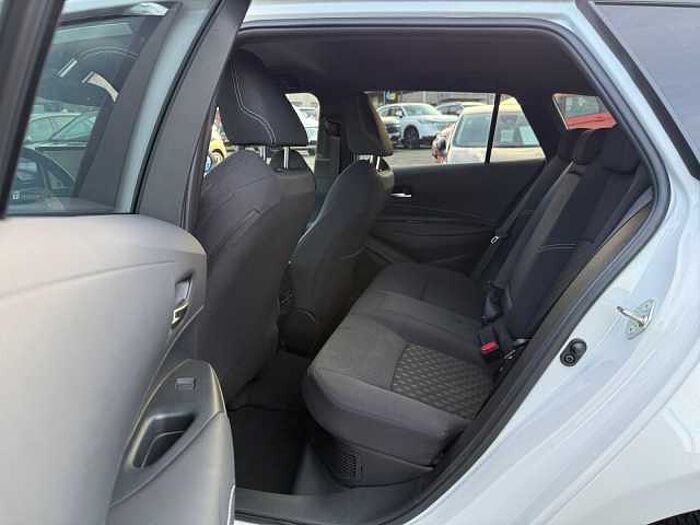 Suzuki Swace 1.8 Comfort + PLUS NAVI+RÜCKFAHRKAMERA+ACC Comfort+