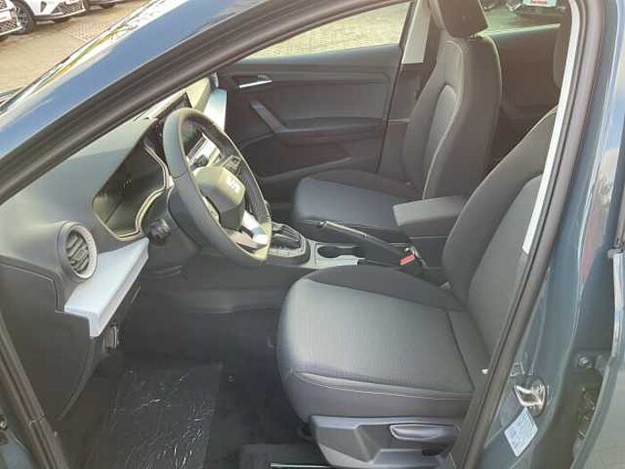 SEAT Ibiza 1.0 TSI Road Edition DSG FERNLICHTASSISTENT