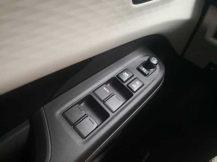 Suzuki Swift 1.2 Comfort+ NAVI LED ACC ALU Dualjet 61 kW