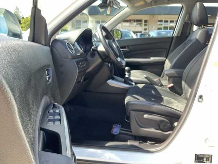 Suzuki VITARA 1.4 COMFORT+ Allgrip NAVI LED PANO
