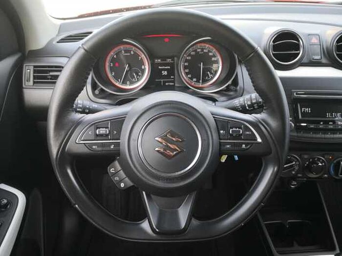 Suzuki Swift 1.2 Club Hybrid ACC+LED+DAB