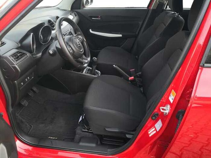 Suzuki Swift 1.2 Club Hybrid ACC+LED+DAB