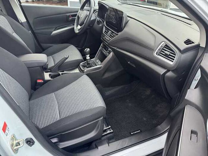 Suzuki S-Cross 1.4 Boosterjet Comfort AllGrip NAVI+DAB SX4