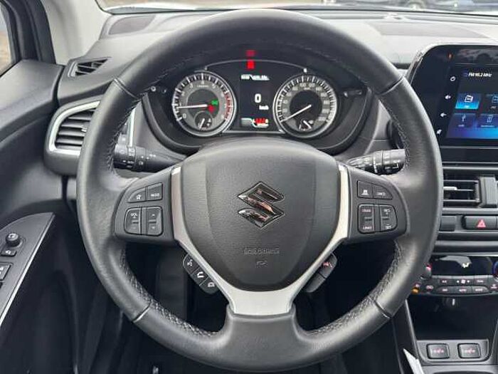 Suzuki S-Cross 1.4 Boosterjet Comfort AllGrip NAVI+DAB SX4