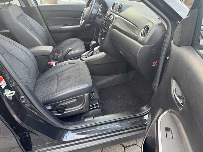 Suzuki Vitara 1.5 ALLGRIP Comfort Plus NAVI+DAB+CARPLAY Comfort+