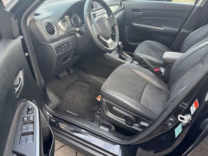 Suzuki Vitara 1.5 ALLGRIP Comfort Plus NAVI+DAB+CARPLAY Comfort+