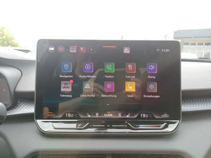 CUPRA Terramar 1.5 eTSI 7 Gang DSG RÜCKFAHRKAMERA