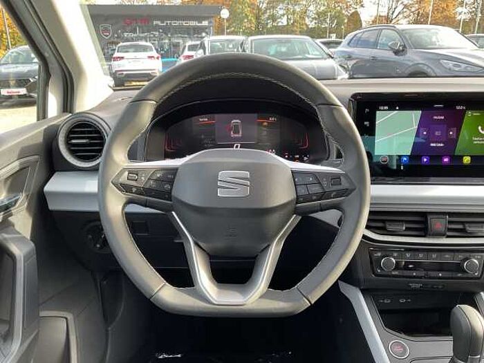 SEAT Arona 1.0 TSI Road Edition DSG SHZ/DCC/LED